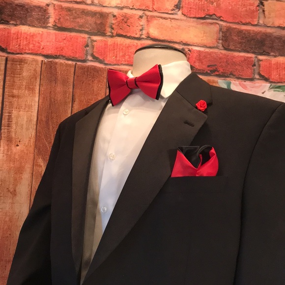 Geoffrey Beene Tuxedo Coat - Picture 17 of 17